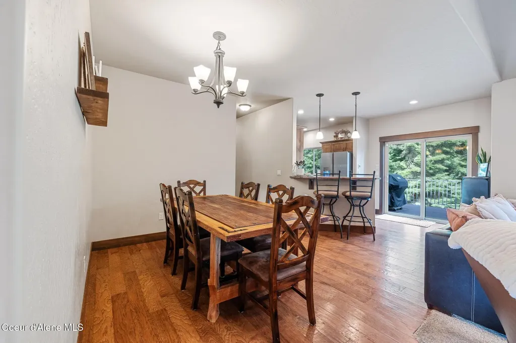 11668 N Waterford Loop Hauser ID 83854