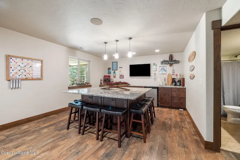 11668 N Waterford Loop Hauser ID 83854