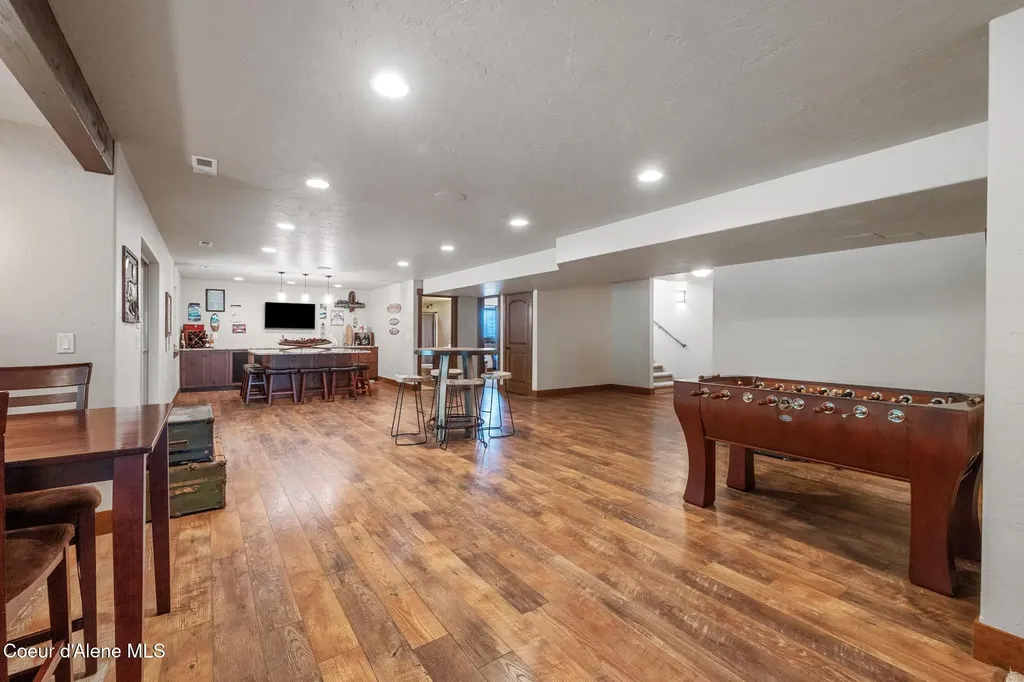 11668 N Waterford Loop Hauser ID 83854
