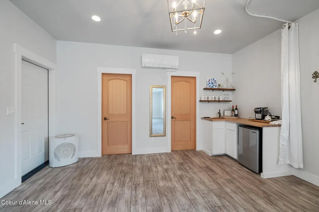 11668 N Waterford Loop Hauser ID 83854