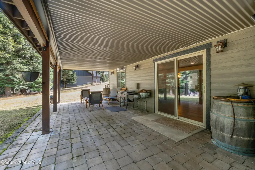 11668 N Waterford Loop Hauser ID 83854