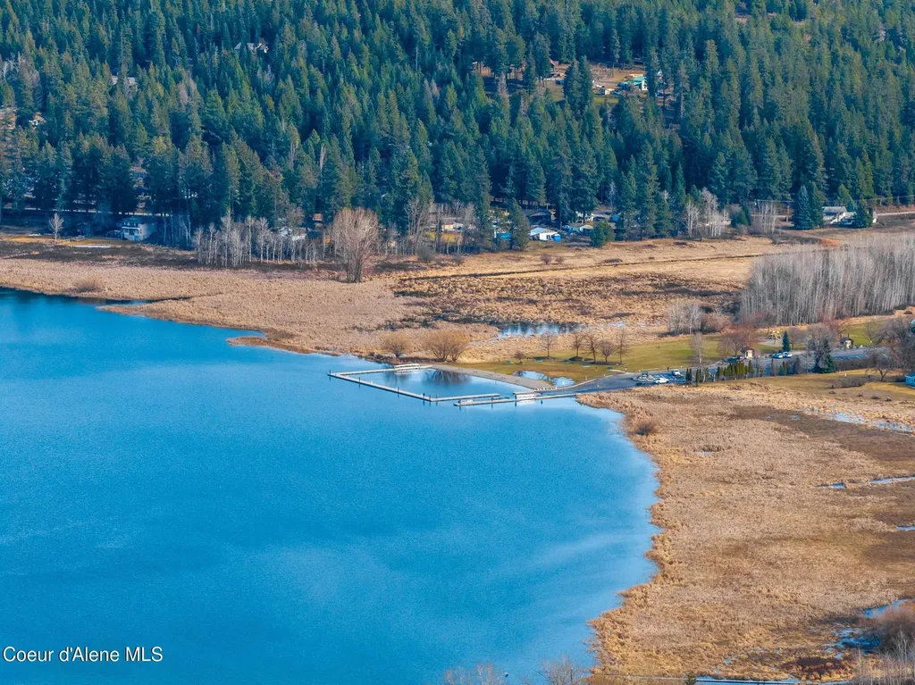 11668 N Waterford Loop Hauser ID 83854