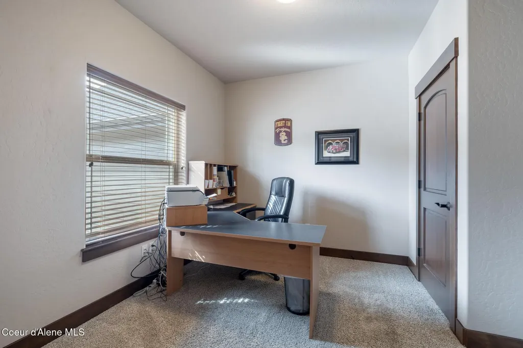 11668 N Waterford Loop Hauser ID 83854