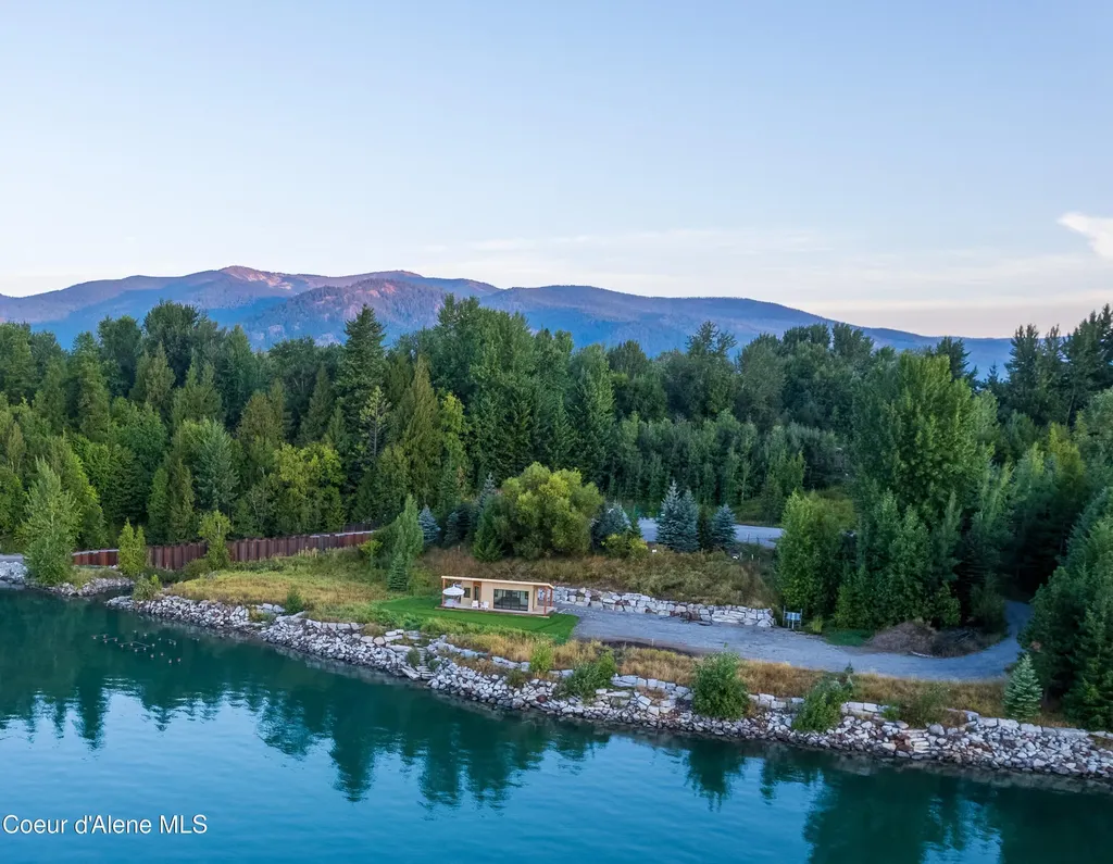 193 Ponder Point Lane Sandpoint ID 83864