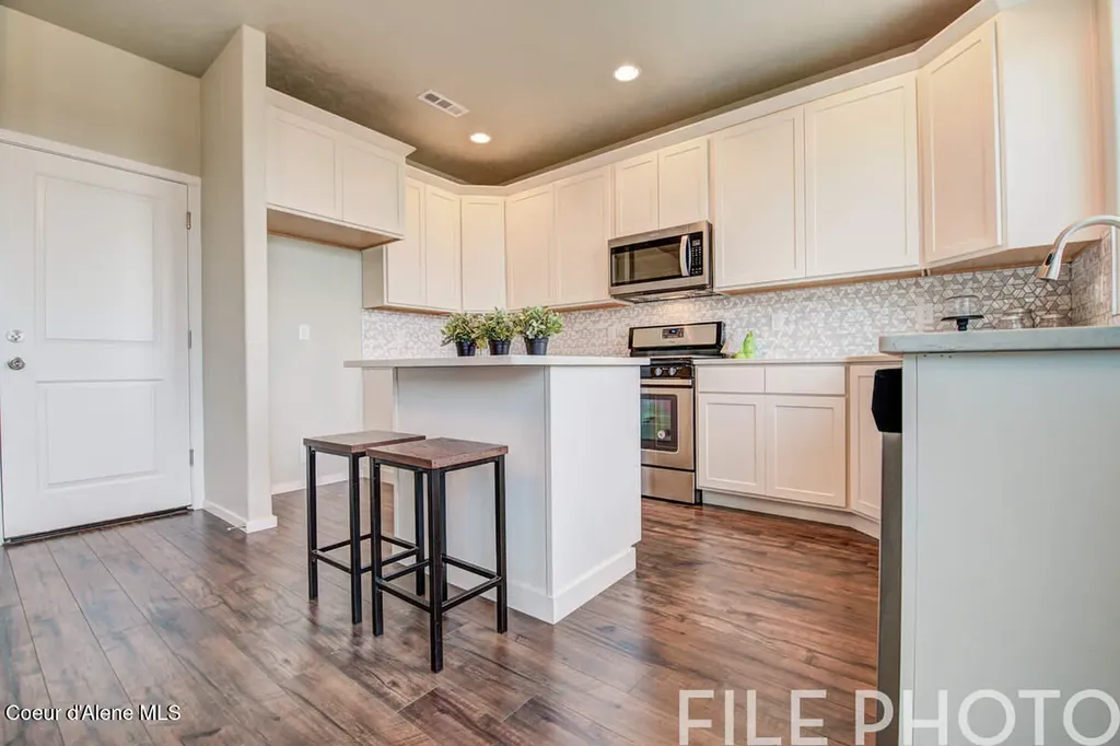 18724 E Riverside Street Spokane Valley WA 99016