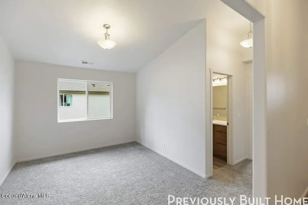 18717 E Riverside Street Spokane Valley WA 99016
