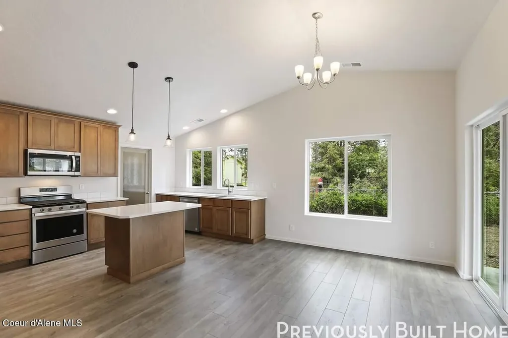 18717 E Riverside Street Spokane Valley WA 99016