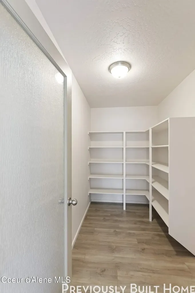 18717 E Riverside Street Spokane Valley WA 99016