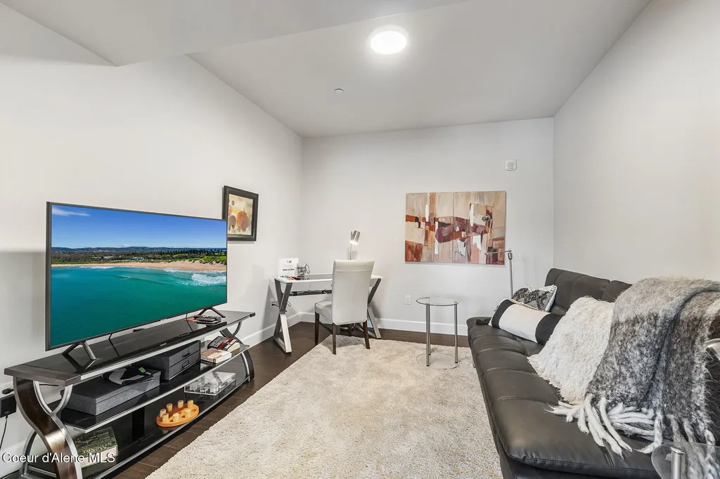 447 W Waterside Drive Post Falls ID 83854