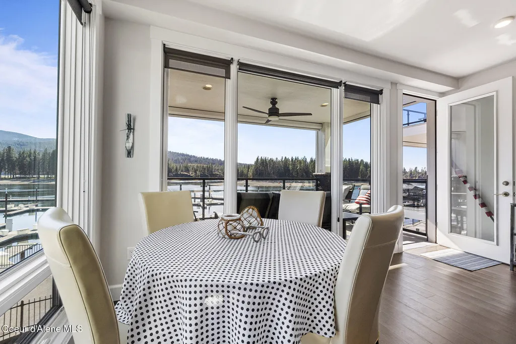 447 W Waterside Drive Post Falls ID 83854