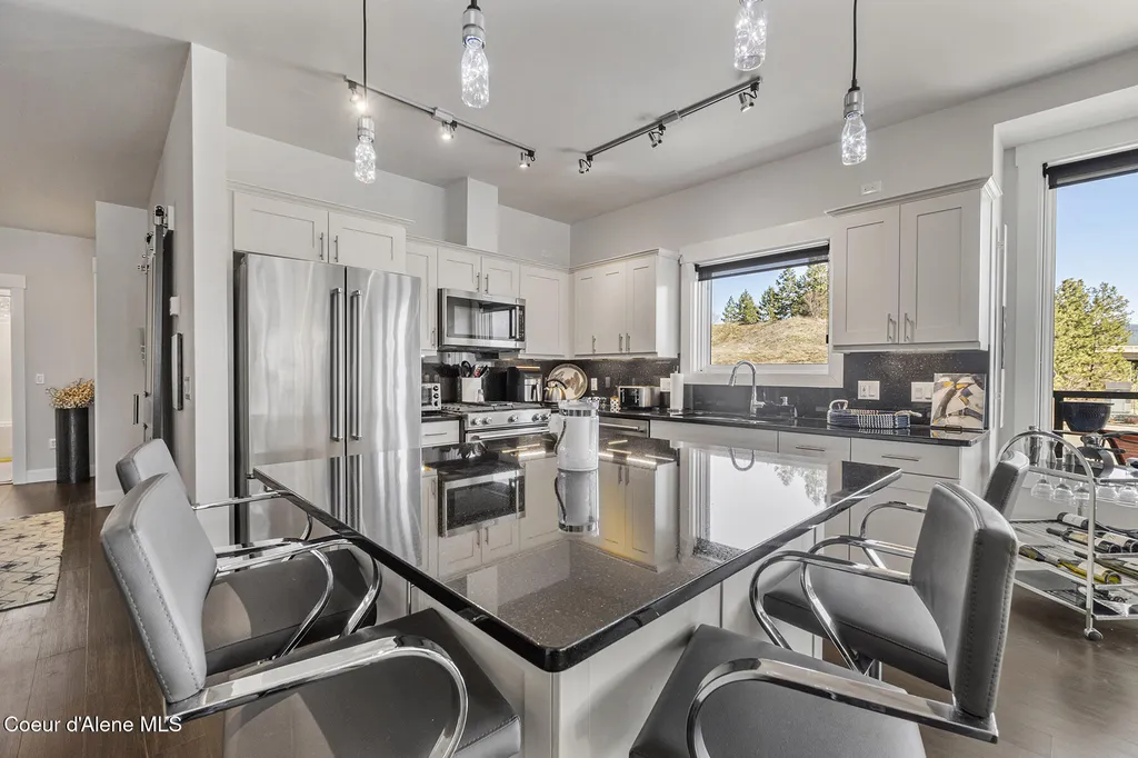 447 W Waterside Drive Post Falls ID 83854