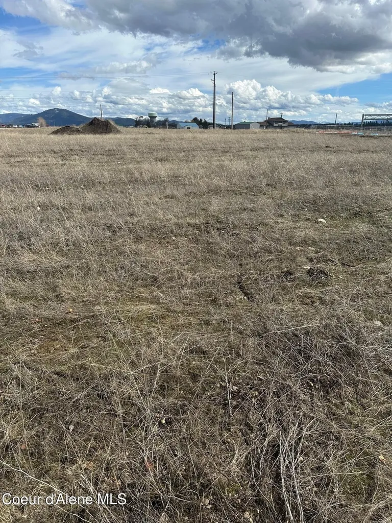 4314 E Bogie Drive Post Falls ID 83854