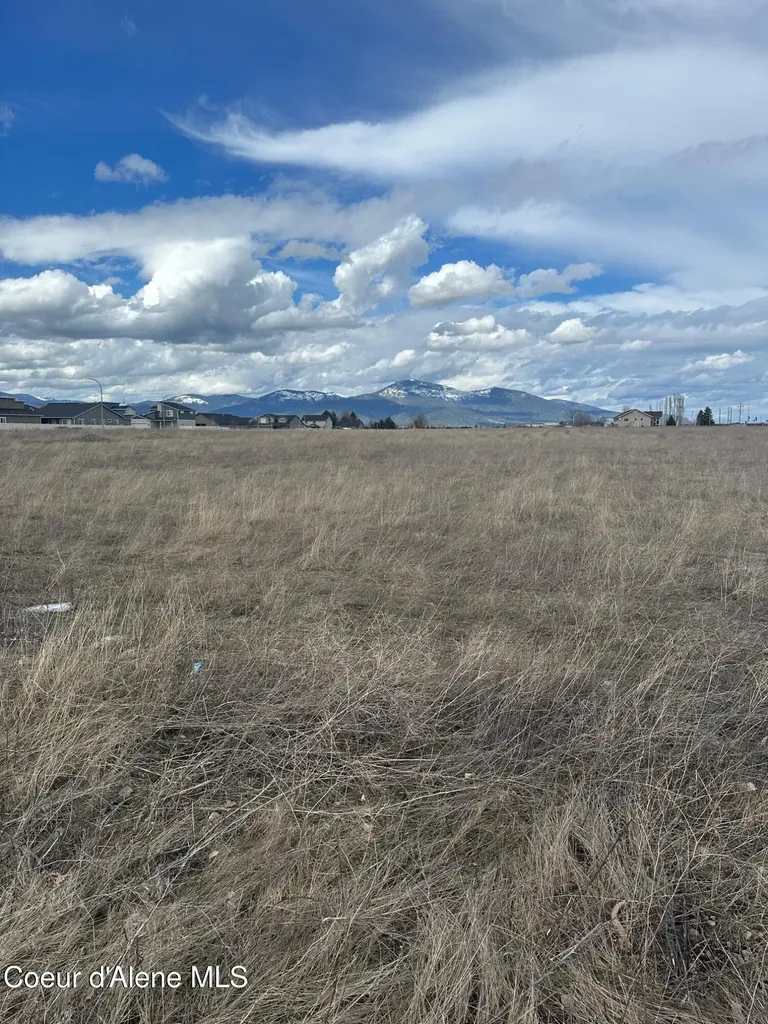 4440 E Bogie Drive Post Falls ID 83854