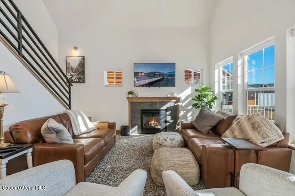 34 Hitchcock Drive Dover ID 83825