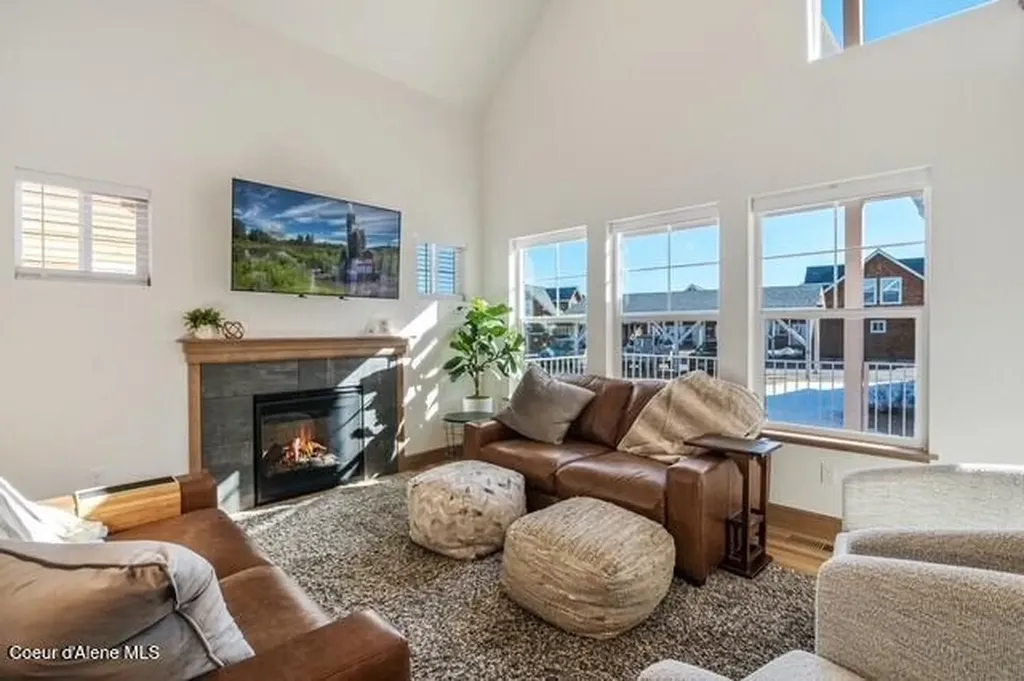 34 Hitchcock Drive Dover ID 83825