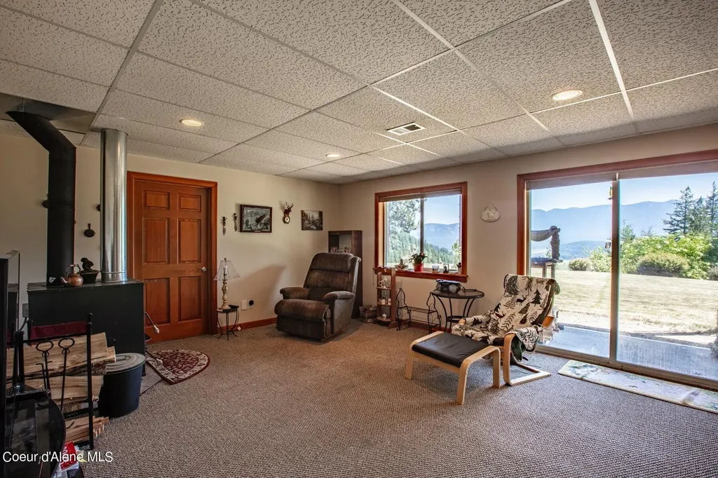 1524 Sunrise Road Bonners Ferry ID 83805