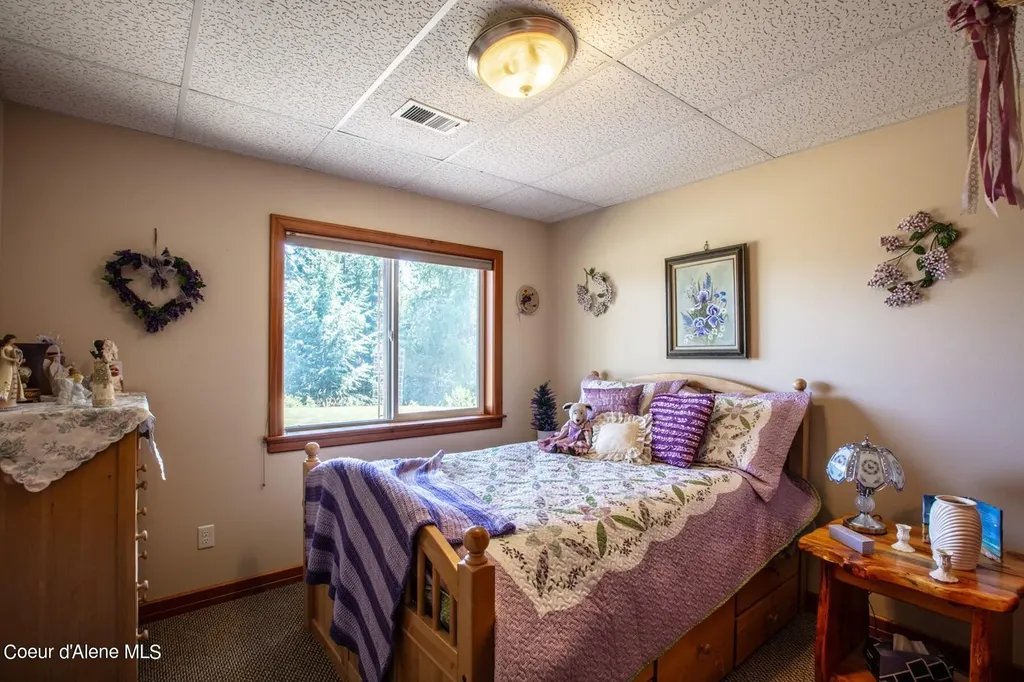1524 Sunrise Road Bonners Ferry ID 83805