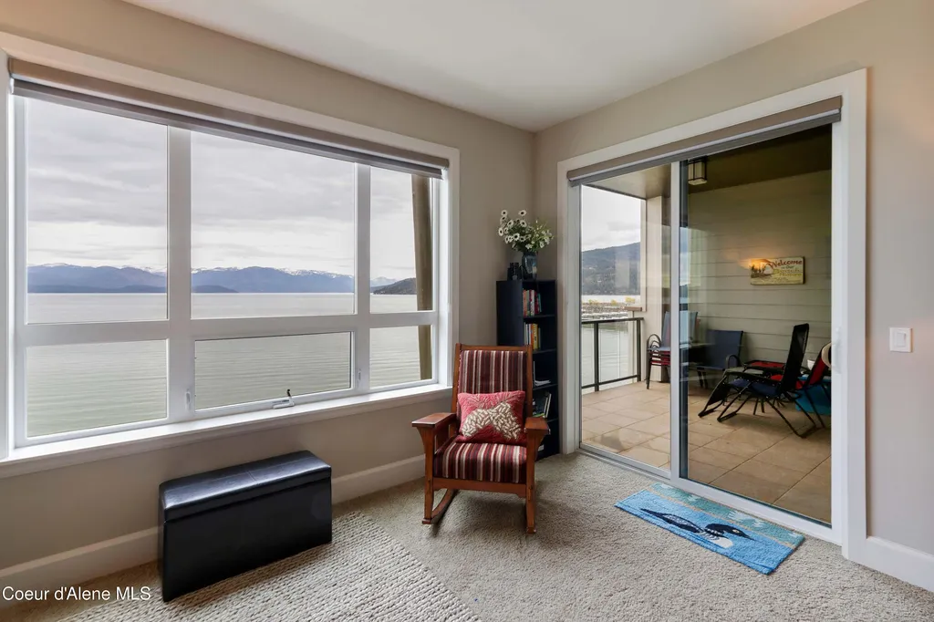 702 Sandpoint Avenue Sandpoint ID 83864