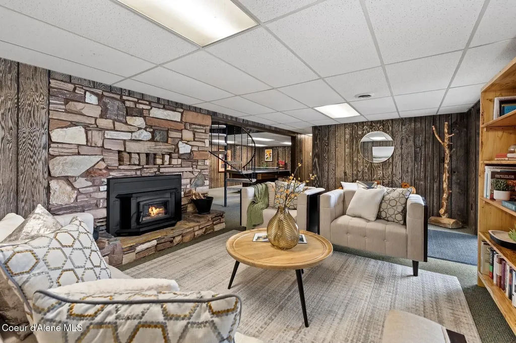 17325 Dufort Road Priest River ID 83856