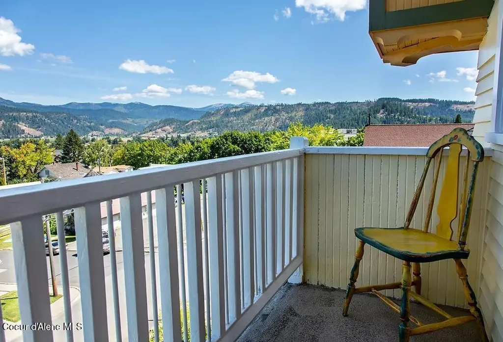 1001 W Jefferson Avenue St. Maries ID 83861