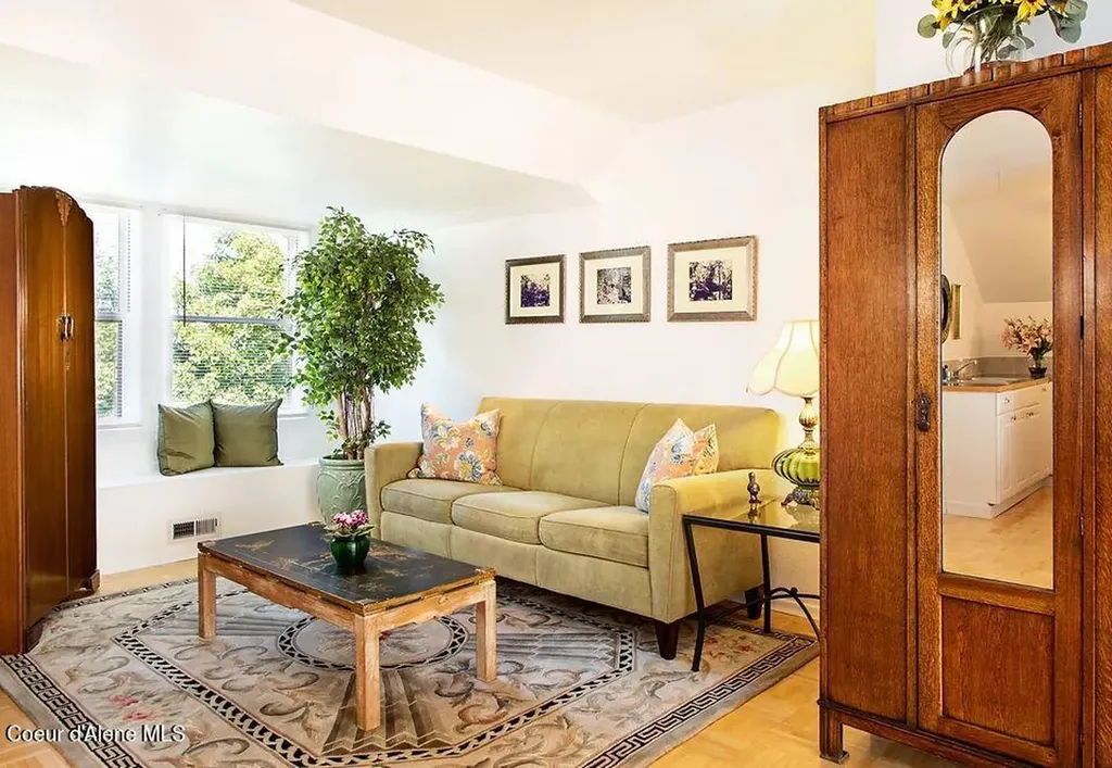1001 W Jefferson Avenue St. Maries ID 83861