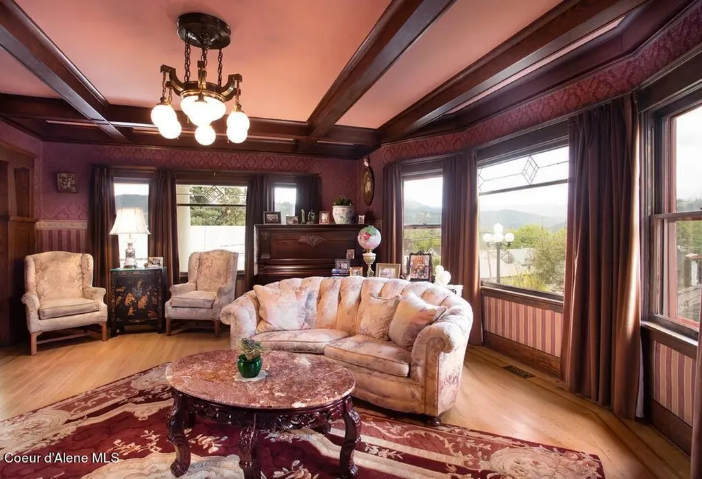 1001 W Jefferson Avenue St. Maries ID 83861