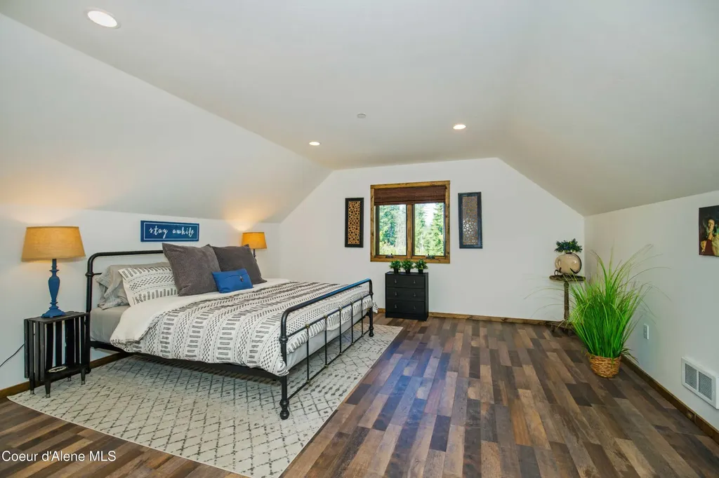 193 Brightwater Sandpoint ID 83864