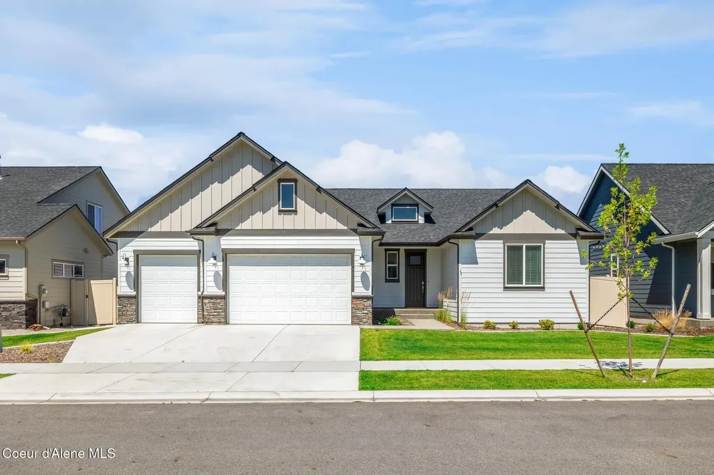 4457 E Corsac Fox Avenue Post Falls ID 83854