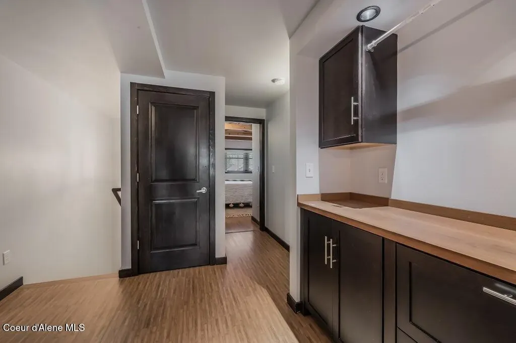 1205 W Lake Street Sandpoint ID 83864