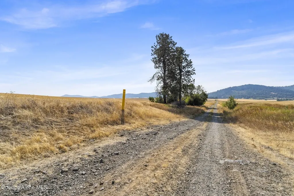 8597 W Rolling Hills Road Worley ID 83876