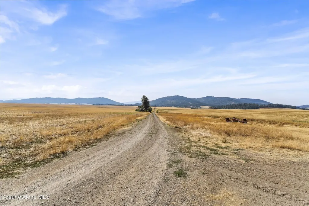 8597 W Rolling Hills Road Worley ID 83876