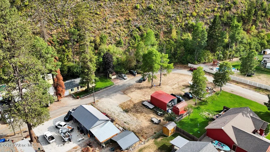 86 E Circle Drive Kellogg ID 83837