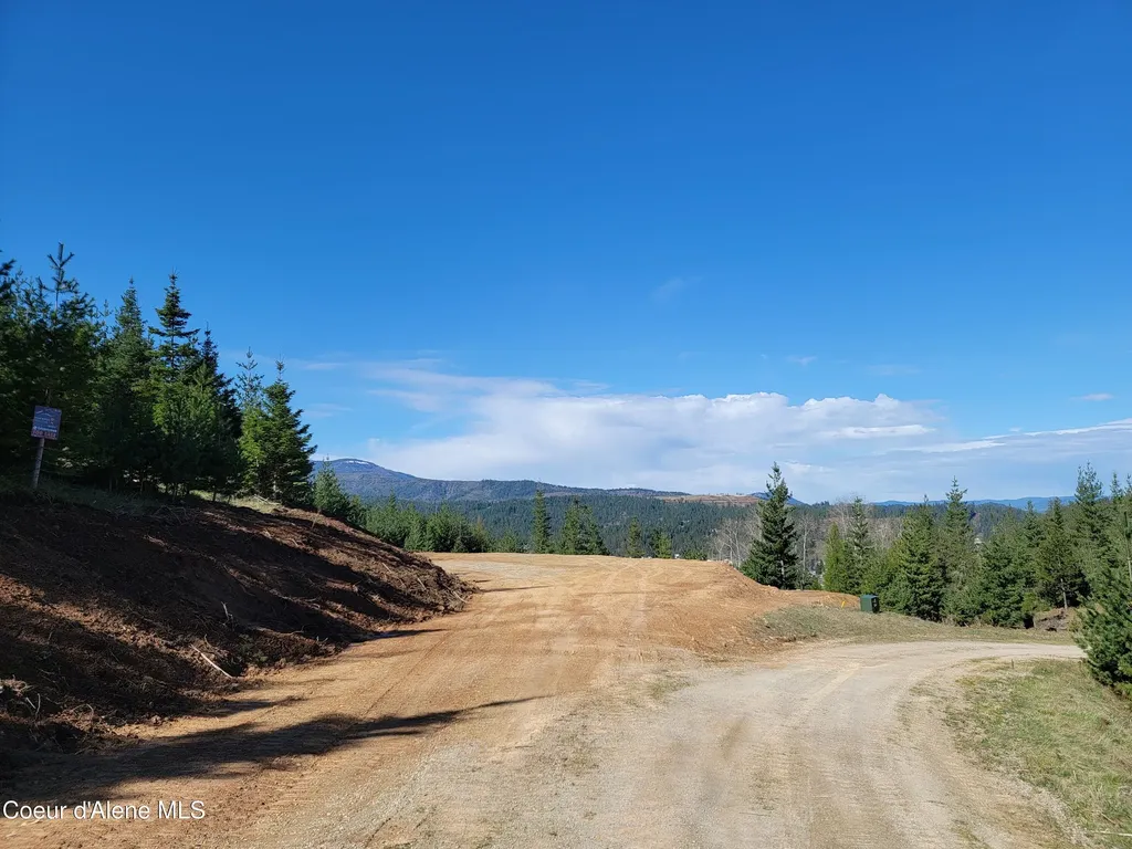 Lot J Frosty Lane Pinehurst ID 83850