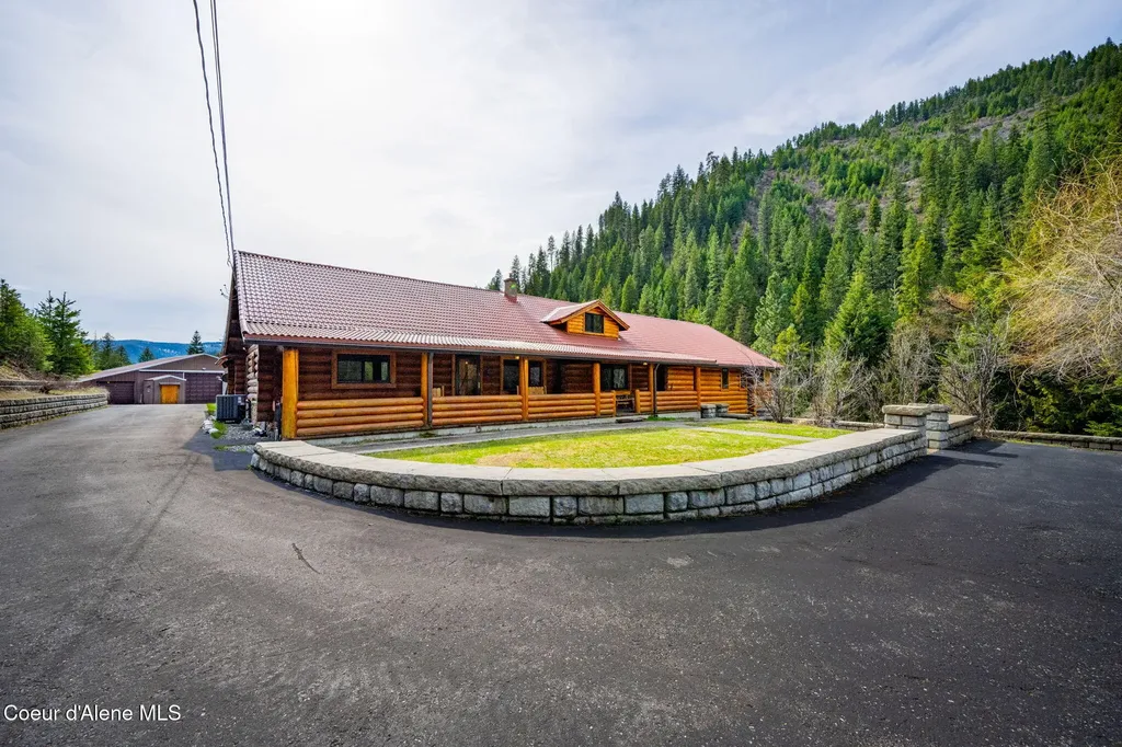 1706 Nine Mile Road Wallace ID 83873