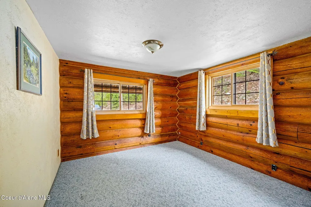 1706 Nine Mile Road Wallace ID 83873