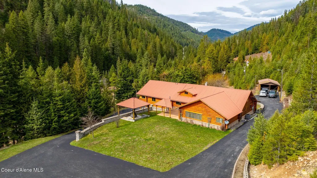 1706 Nine Mile Road Wallace ID 83873