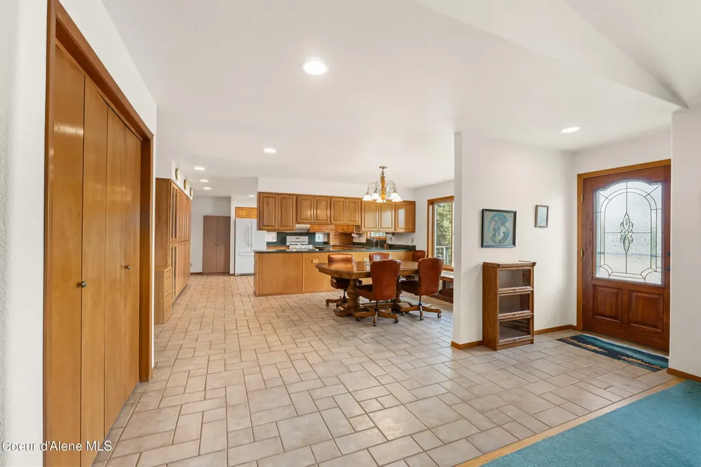 1702 Eastside Road Priest River ID 83856