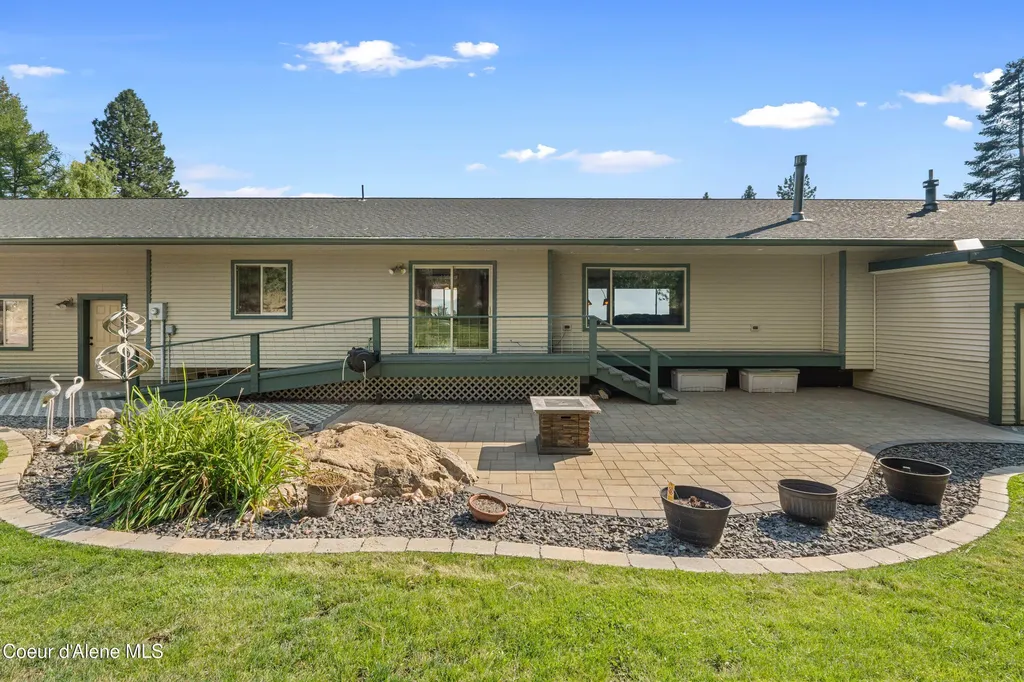 1702 Eastside Road Priest River ID 83856