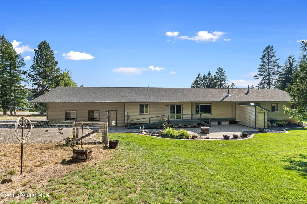 1702 Eastside Road Priest River ID 83856
