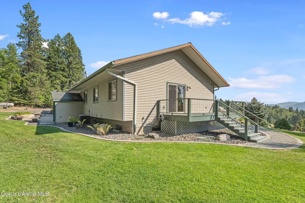 1702 Eastside Road Priest River ID 83856