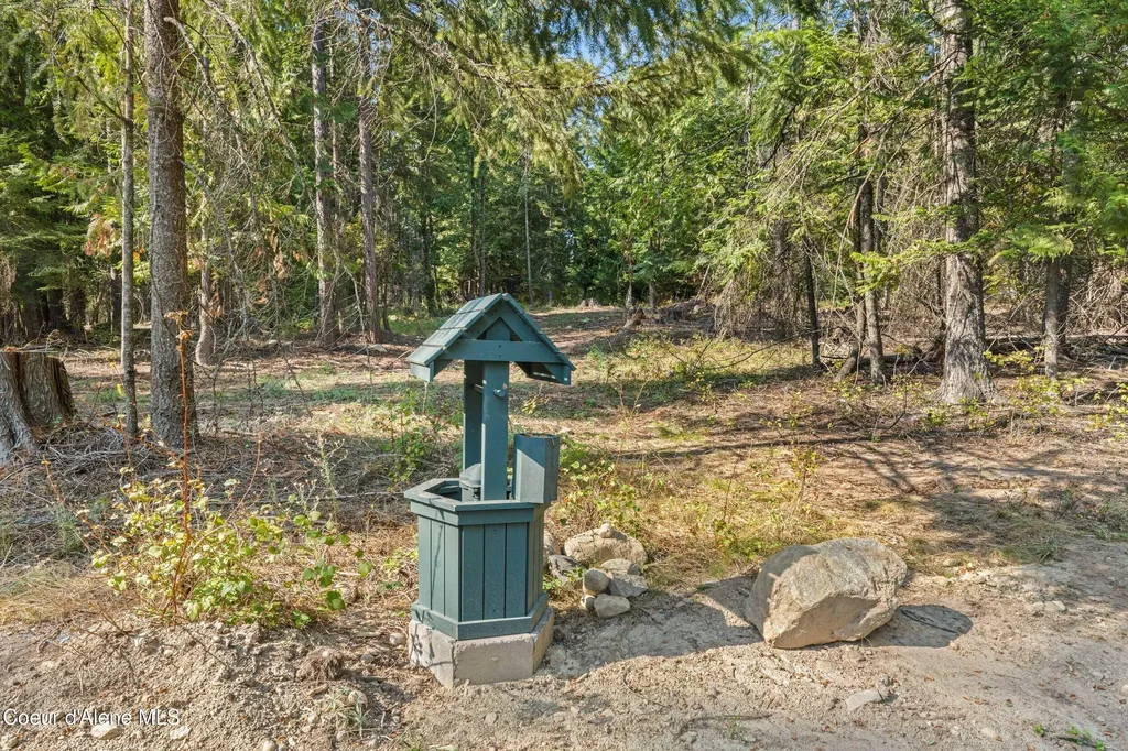 1702 Eastside Road Priest River ID 83856