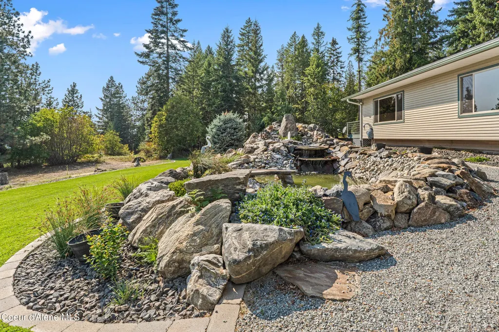 1702 Eastside Road Priest River ID 83856