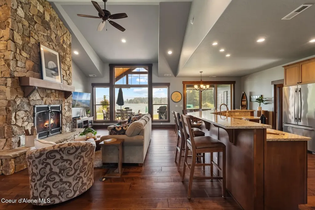 179 Waterfront Drive Sagle ID 83860