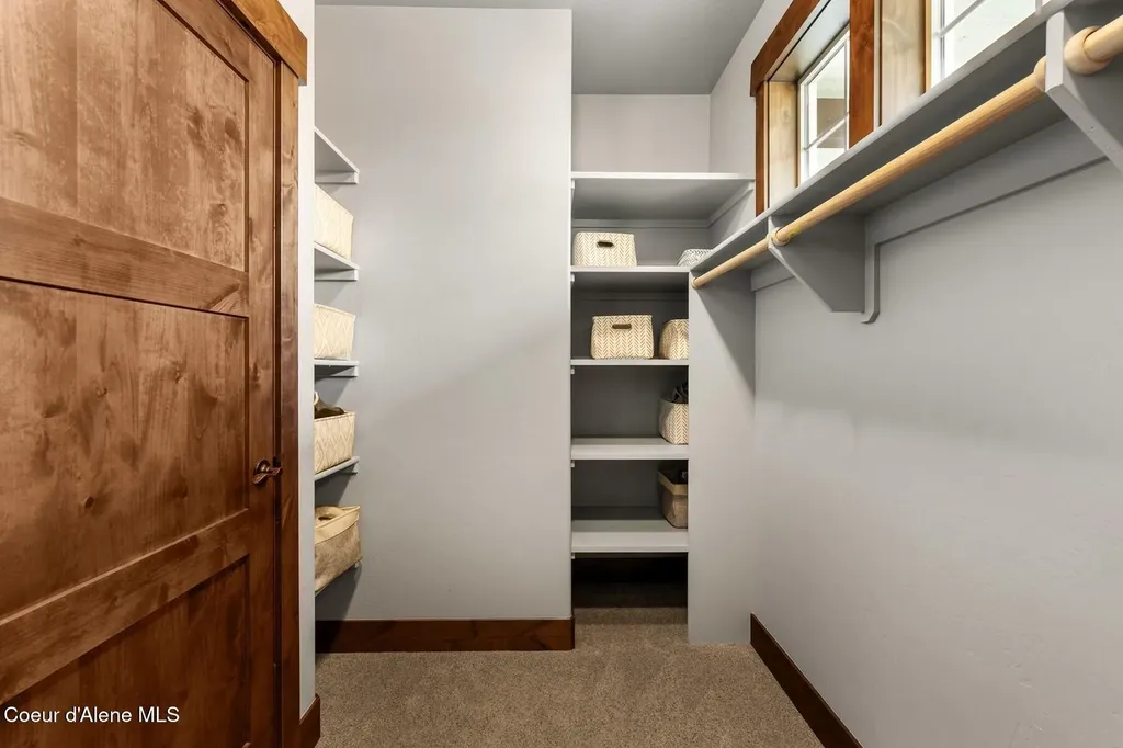 179 Waterfront Drive Sagle ID 83860