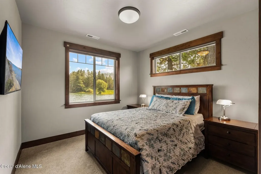 179 Waterfront Drive Sagle ID 83860