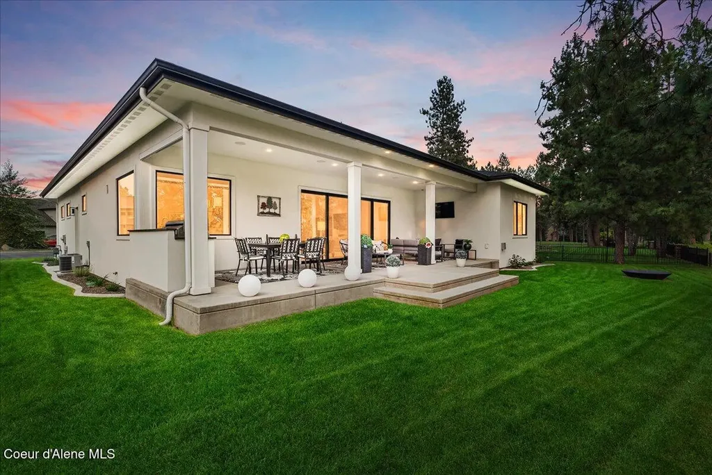 540 St Andrews Place Post Falls ID 83854