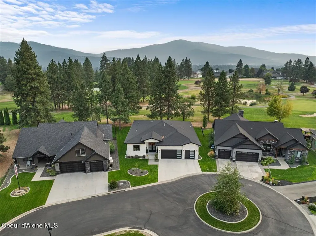 540 St Andrews Place Post Falls ID 83854