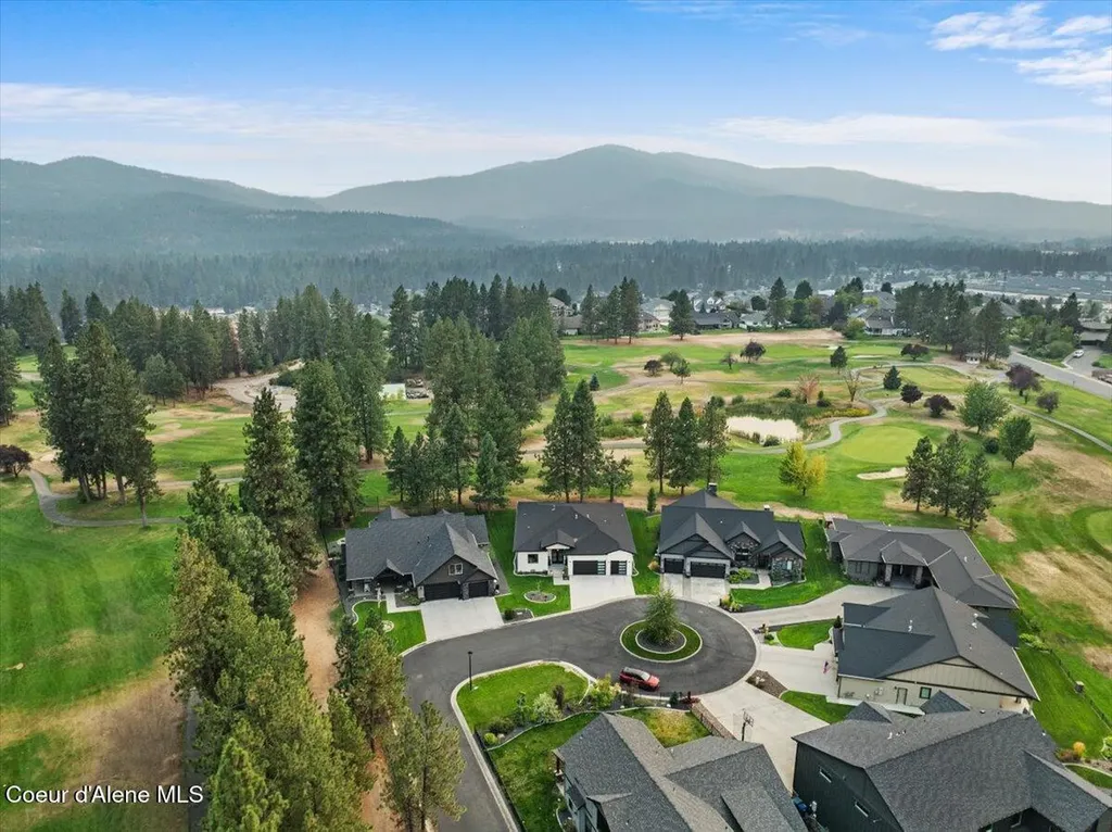 540 St Andrews Place Post Falls ID 83854