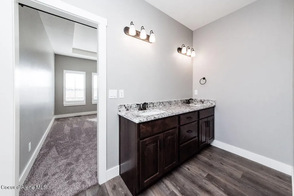 4422 E Savea Lane Post Falls ID 83854