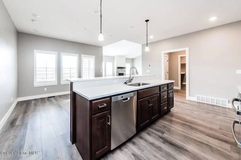 4422 E Savea Lane Post Falls ID 83854